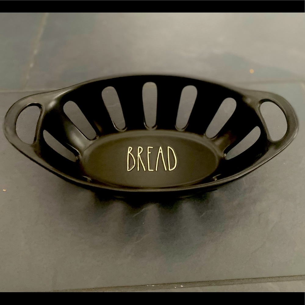 Rae Dunn bread bowel